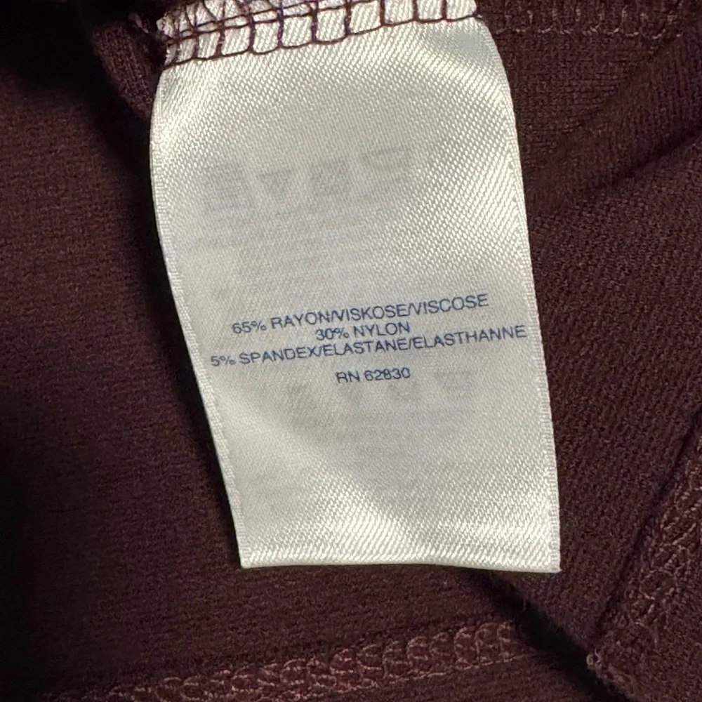Lands' End Women's Burgundy Top 3x - Picture 7 of 9